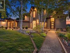 21 BARTLEY DRIVE Caledon Ontario, L7E 0N1