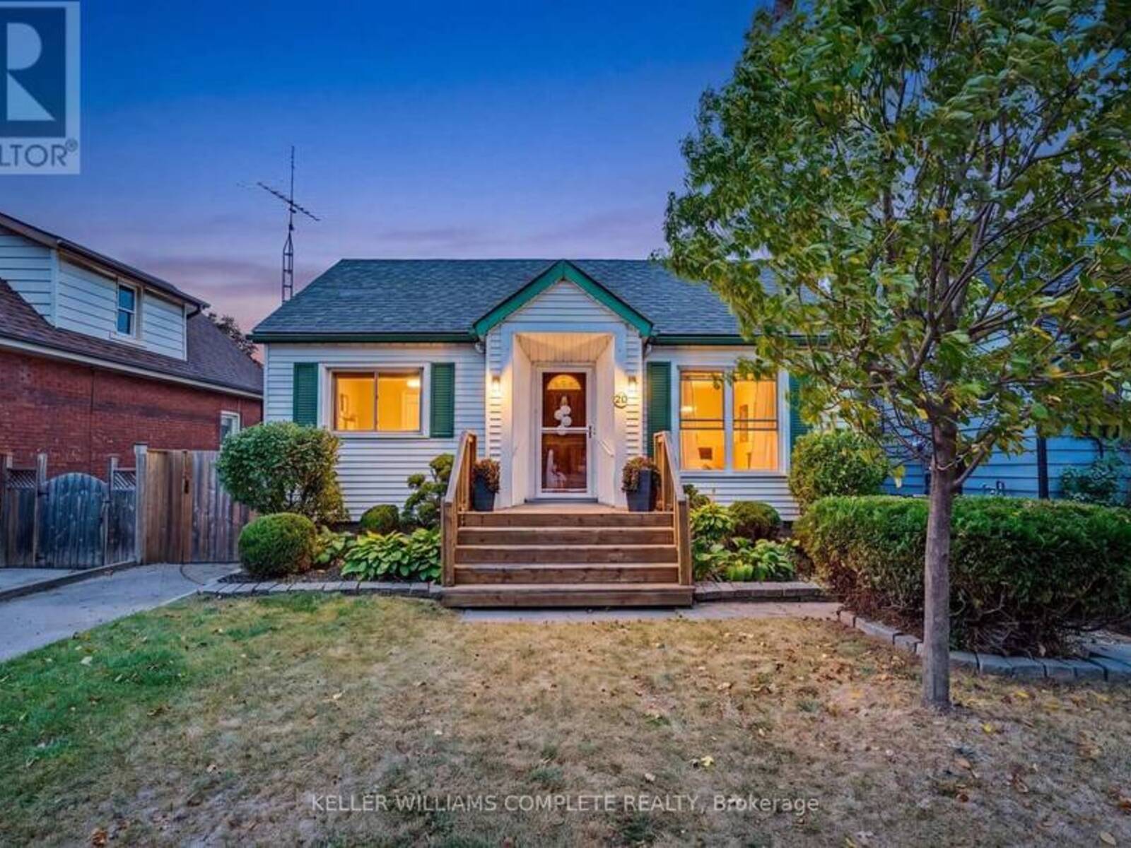 20 EAST 18TH STREET, Hamilton, Ontario L9A 4N7