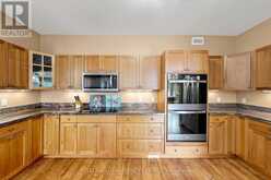 UNIT 4 - 1623 HOUSEYS RAPIDS ROAD | Gravenhurst Ontario | Slide Image Twelve