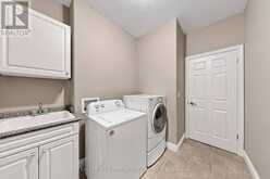 UNIT 4 - 1623 HOUSEYS RAPIDS ROAD | Gravenhurst Ontario | Slide Image Twenty-three