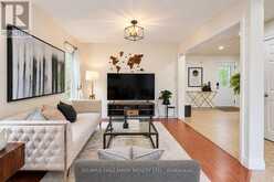 14 CRAWFORD ROSE DRIVE | Aurora Ontario | Slide Image Thirteen
