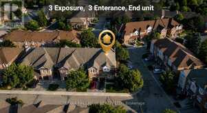70 - 190 HARDING BOULEVARD W | Richmond Hill Ontario | Slide Image Four