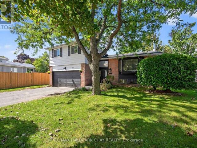 56 BRIAR ROAD Barrie Ontario, L4N 3M4 - 4 Bedrooms Home For Sale