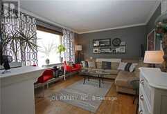 245 WINDSOR STREET | Oshawa Ontario | Slide Image Three