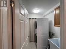 36 FERGUS AVENUE N | Richmond Hill Ontario | Slide Image Twelve