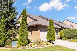 285 - 8 LAKESIDE VISTA WAY | Markham Ontario | Slide Image One