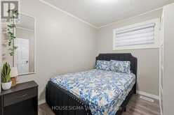 198 WEIR STREET N | Hamilton Ontario | Slide Image Seventeen