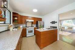 172 HOLLYBERRY TRAIL | Toronto Ontario | Slide Image Eight