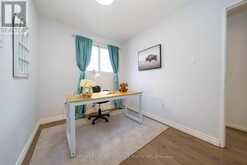 172 HOLLYBERRY TRAIL | Toronto Ontario | Slide Image Eighteen