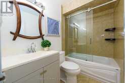 172 HOLLYBERRY TRAIL | Toronto Ontario | Slide Image Thirty-one