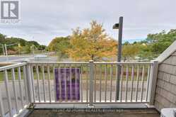 34 - 7 SIRENTE DRIVE | Hamilton Ontario | Slide Image Twelve