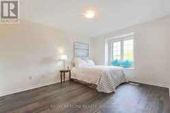 34 - 7 SIRENTE DRIVE | Hamilton Ontario | Slide Image Thirteen