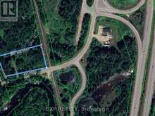 137 OLD NORTH ROAD S | Huntsville Ontario | Slide Image Twenty-three