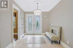 5 RIVER STONE COURT | East Gwillimbury Ontario | Slide Image Four