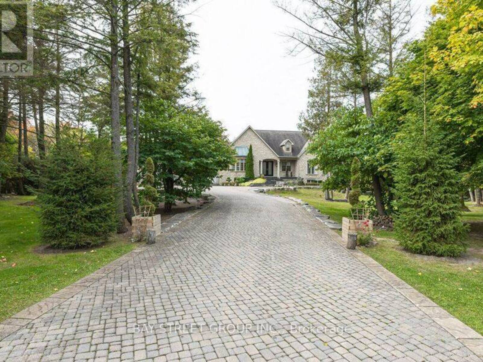 5 RIVER STONE COURT, East Gwillimbury, Ontario L0G 1V0