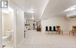 3252 LABURNUM CRESCENT | Mississauga Ontario | Slide Image Thirty-two