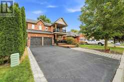 427 HAINES STREET | New Tecumseth Ontario | Slide Image Two