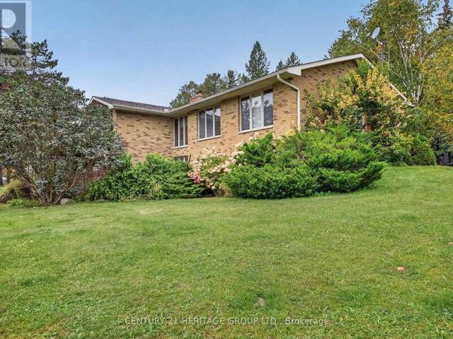 1 ARTHUR EVANS CRESCENT Bradford West Gwillimbury Ontario, L3Z 3K9 - 3 Bedrooms Home For Sale
