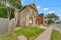 118 CLARENCE STREET | Brantford Ontario | Slide Image Three