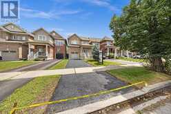 138 ANGUS DRIVE | Ajax Ontario | Slide Image Eleven