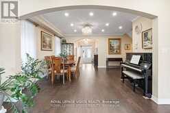 41 TREETOPS BOULEVARD | Alliston Ontario | Slide Image Ten