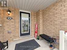 86 MUNRO CIRCLE | Brantford Ontario | Slide Image Five