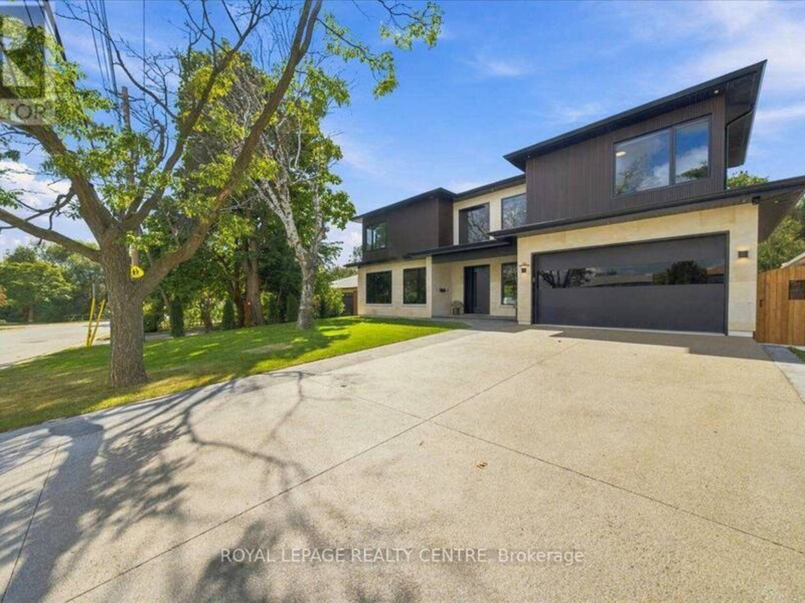 116 ELMCREST ROAD, Toronto, Ontario M9C 3R9
