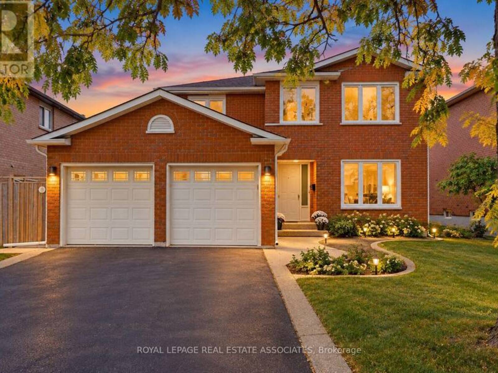 1410 WAKEHURST CRESCENT, Oakville, Ontario L6J 6T6