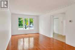 1410 WAKEHURST CRESCENT | Oakville Ontario | Slide Image Seven