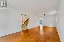1410 WAKEHURST CRESCENT | Oakville Ontario | Slide Image Nine