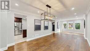 62 EMELINE CRESCENT | Markham Ontario | Slide Image Six