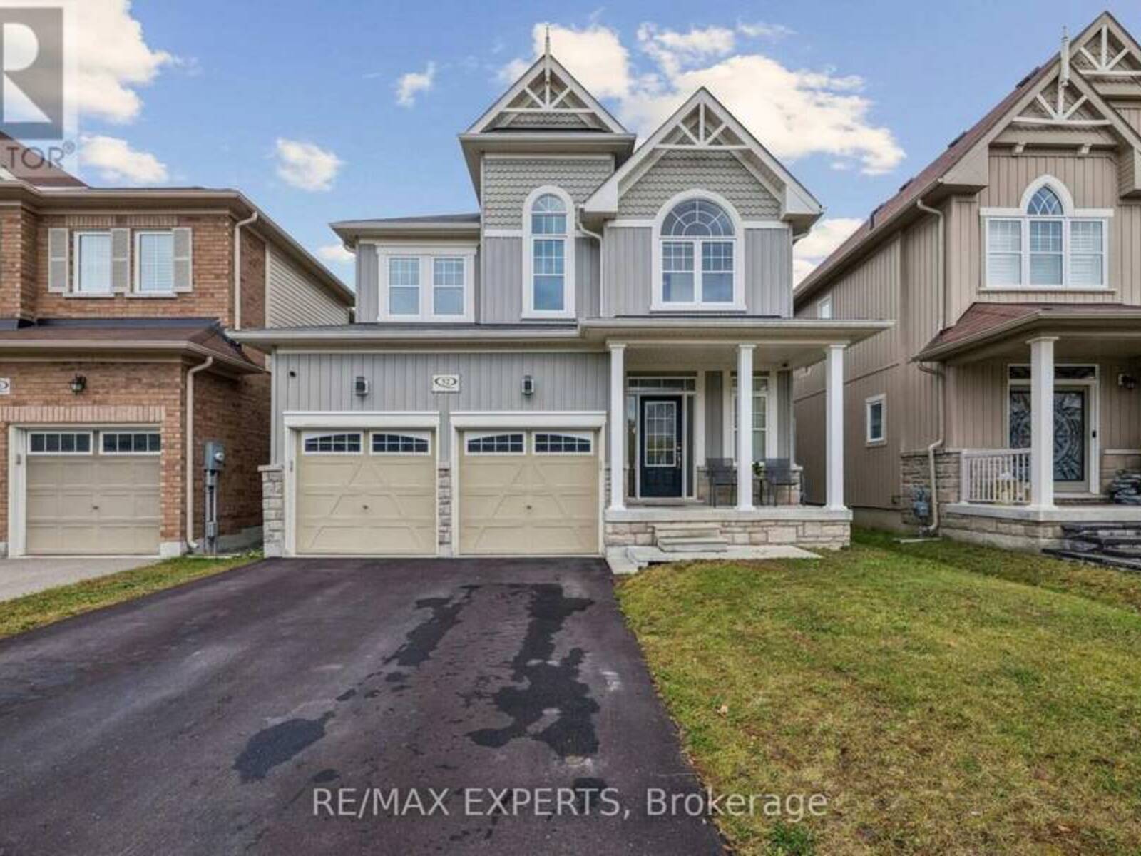 52 BRUCE CAMERON DRIVE, Clarington, Ontario L1C 0T6