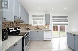 4 CHALKFARM CRESCENT | Brampton Ontario | Slide Image Sixteen