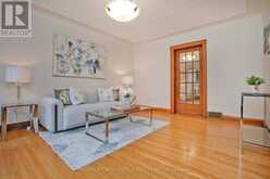 74 HADDON AVENUE N | Hamilton Ontario | Slide Image Four