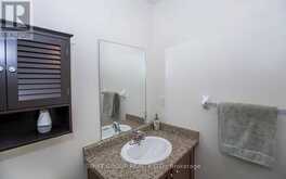 92 CHECKERBERRY CRESCENT | Brampton Ontario | Slide Image Ten