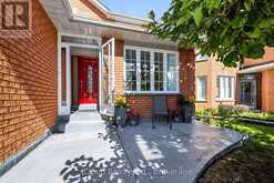 62 CASTLEHILL CRESCENT | Brampton Ontario | Slide Image Two