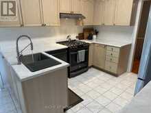 4369 GOLDENWOOD DRIVE | Windsor Ontario | Slide Image Eleven