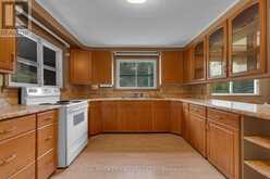 2086 PENETANGUISHENE ROAD | Barrie Ontario | Slide Image Ten