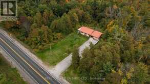 2086 PENETANGUISHENE ROAD | Barrie Ontario | Slide Image One