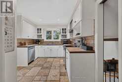 325 COLERIDGE DRIVE | Waterloo Ontario | Slide Image Ten