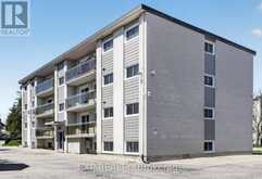 81 KENWOOD DRIVE | Kitchener Ontario | Slide Image One