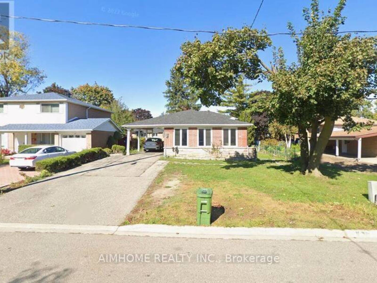 20 LISBURN CRESCENT, Toronto, Ontario M2J 2Z5
