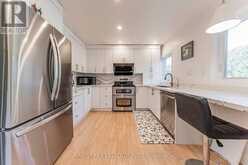 1111 KENT AVENUE | Oakville Ontario | Slide Image Ten