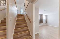 1111 KENT AVENUE | Oakville Ontario | Slide Image Thirty
