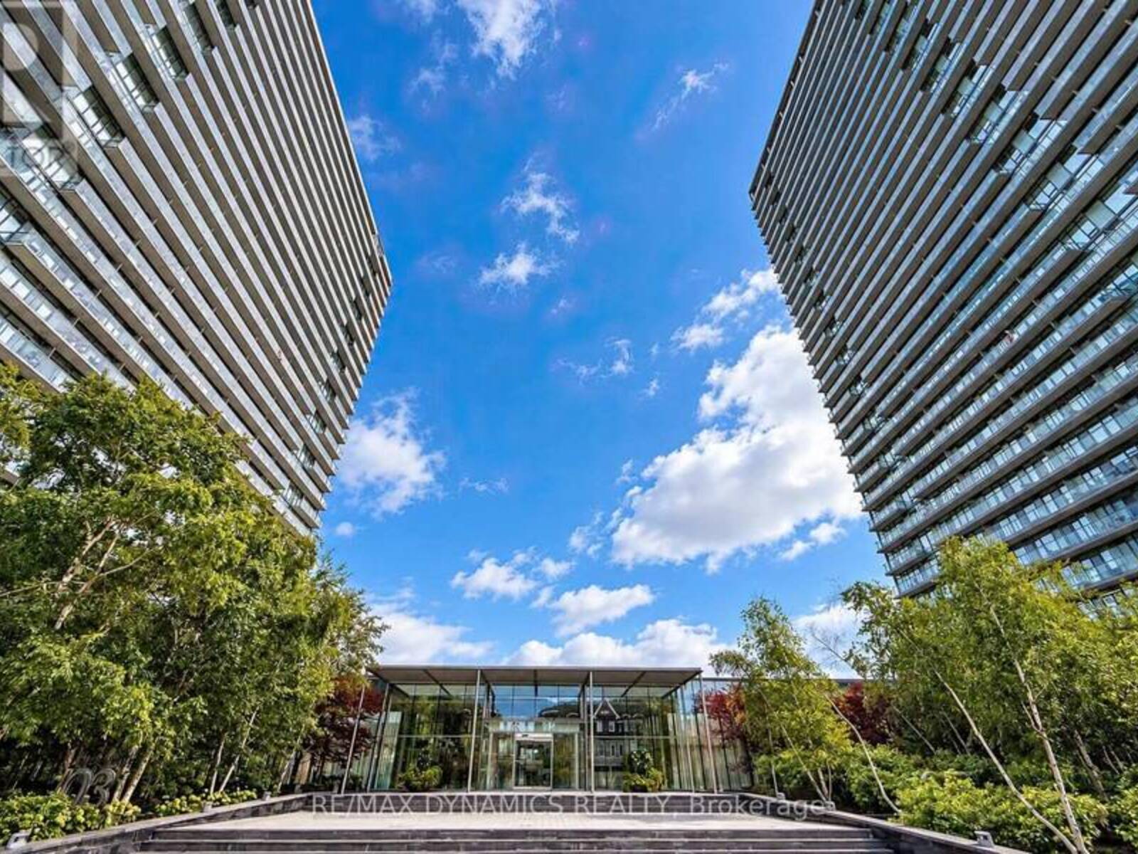 1202 - 103 THE QUEENS WAY, Toronto, Ontario M6S 5B3