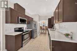 14 ECKER LANE | Binbrook Ontario | Slide Image Ten