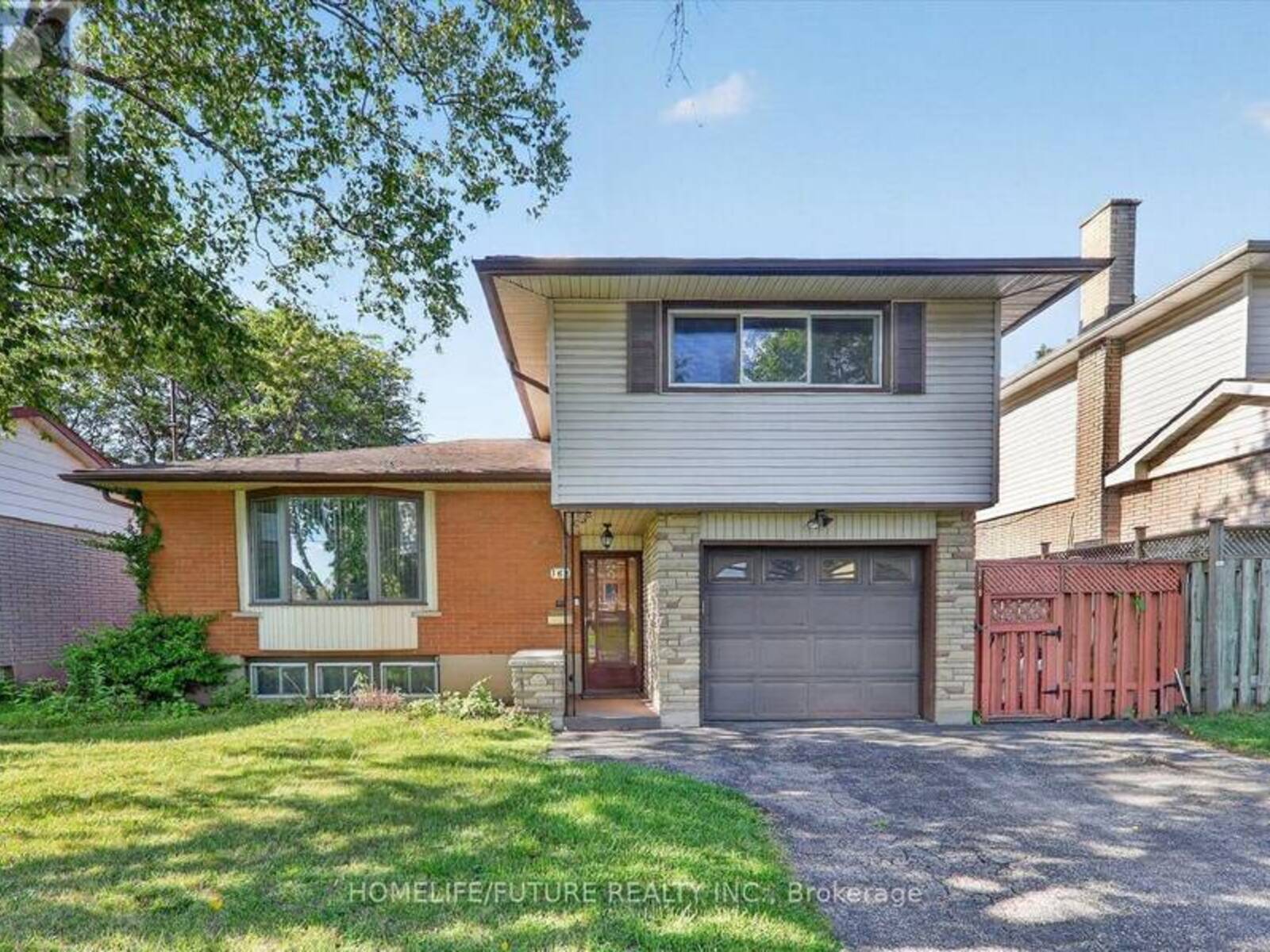 163 LABRADOR DRIVE, Oshawa, Ontario L1H 7E4