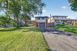 163 LABRADOR DRIVE | Oshawa Ontario | Slide Image Three