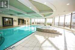 2521 - 3888 DUKE OF YORK BOULEVARD | Mississauga Ontario | Slide Image Eleven