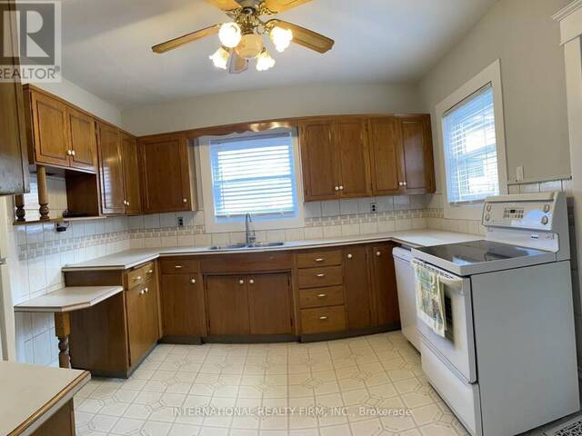 120 ST ANDREWS STREET Cambridge Ontario, N1S 1M9 - 5 Bedrooms Home For Sale